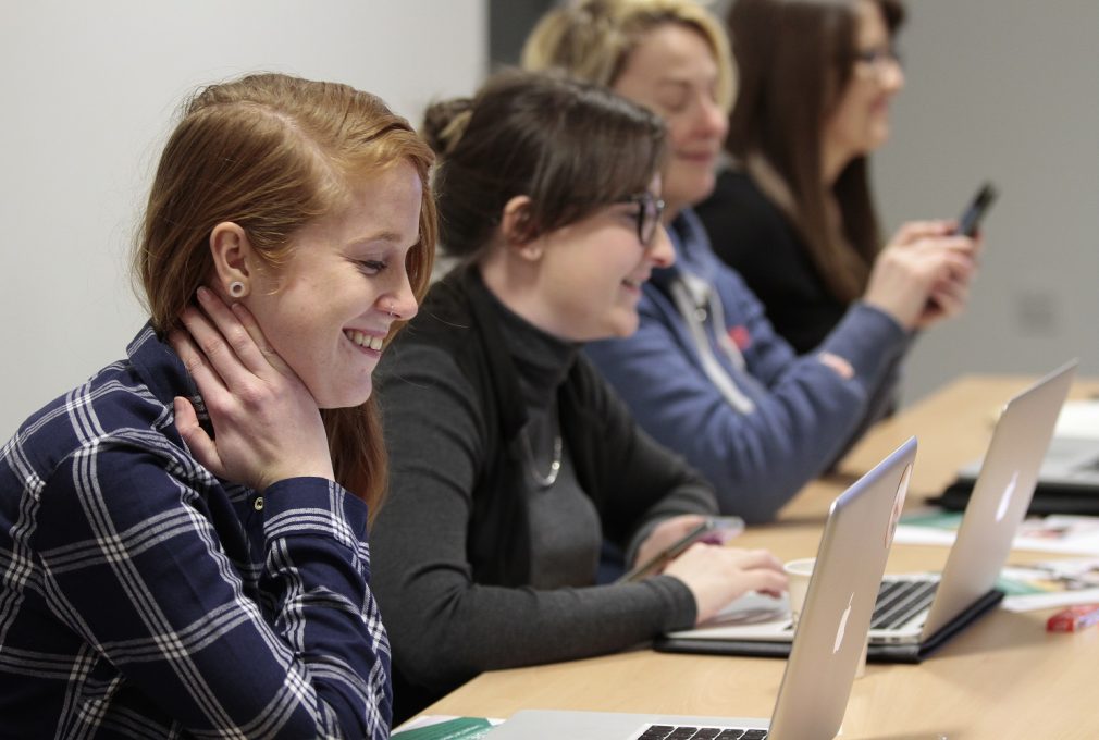 girls coding