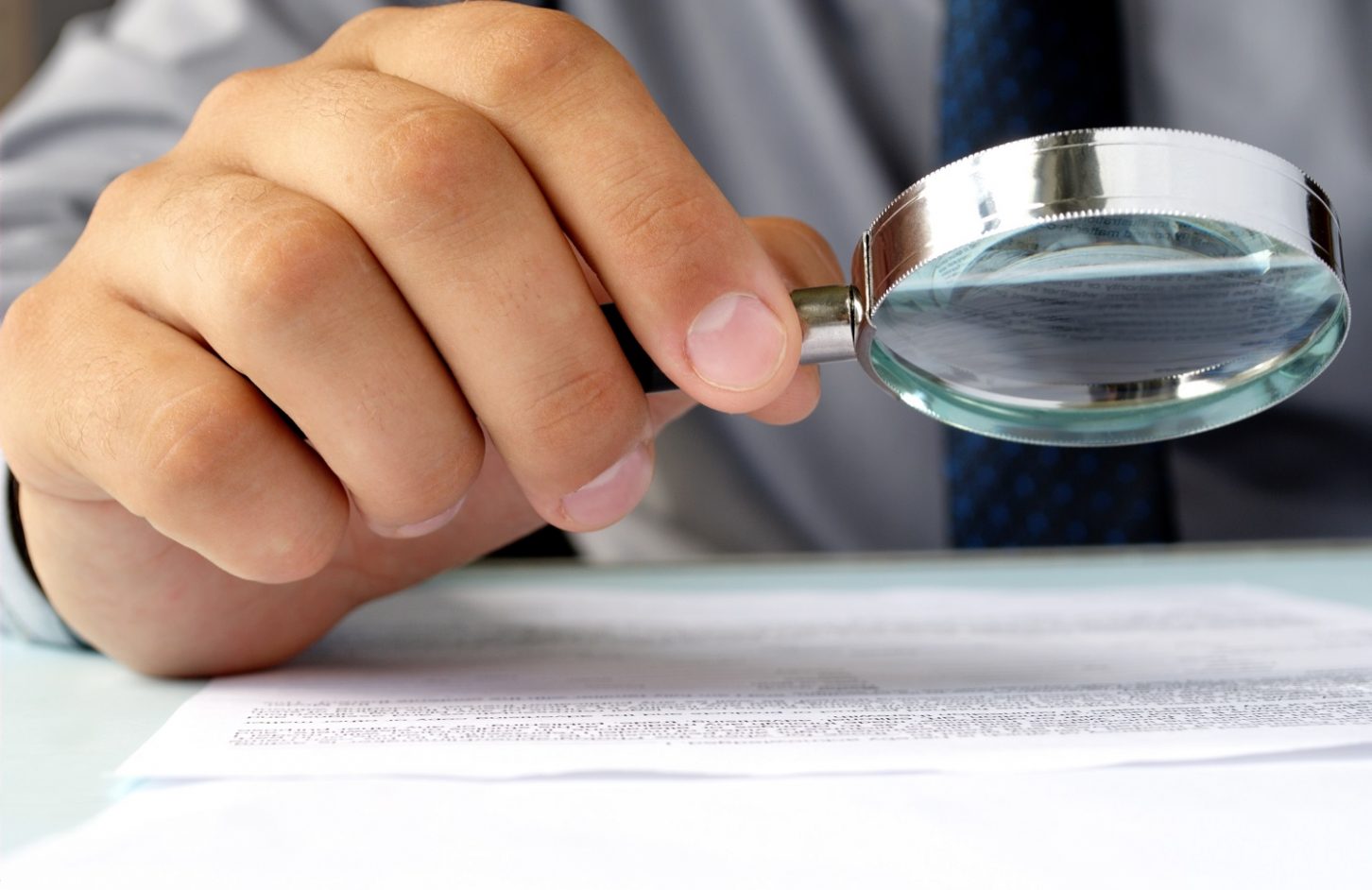 magnifying glass