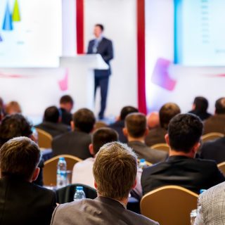 conference-crowd