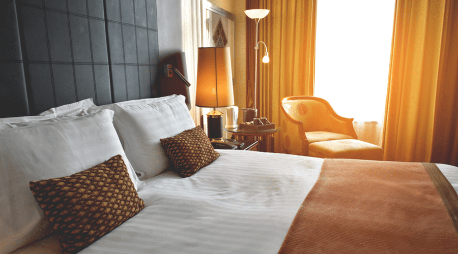 Pace hotel room