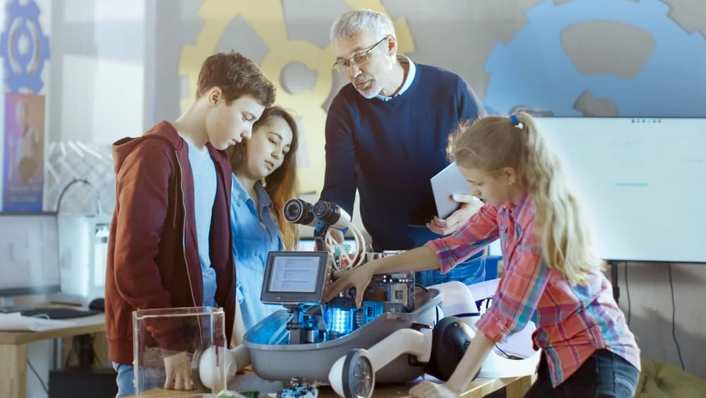 Schools must prepare students for the future of work - UKTN