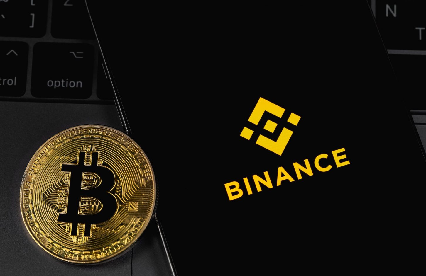 crypto lawsuit against Binance over delisting BSV token