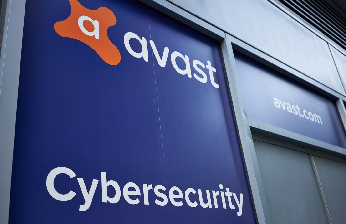 Avast NortonLifeLock