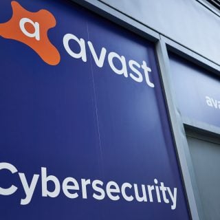 Avast NortonLifeLock