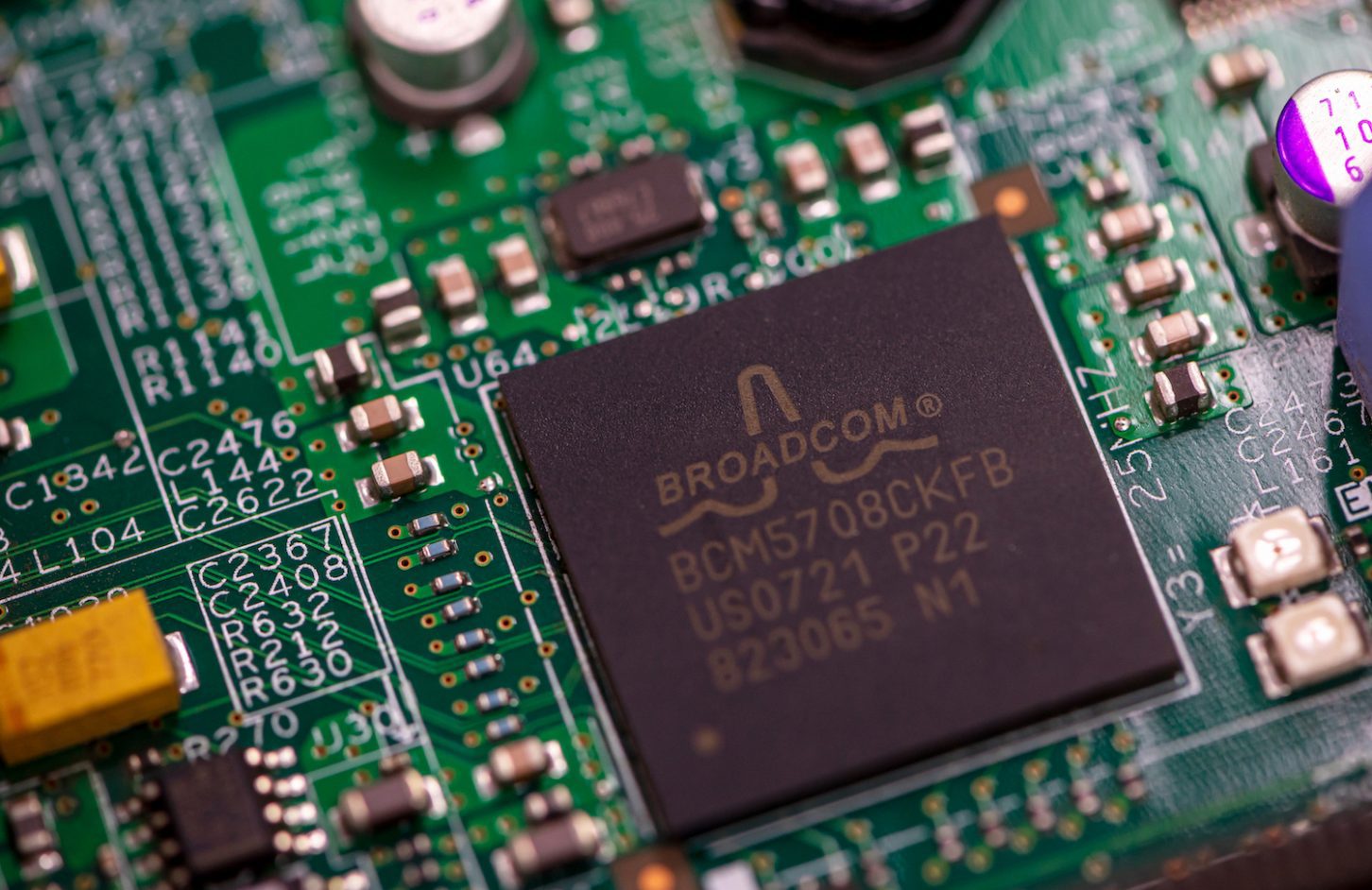 Broadcom VMware
