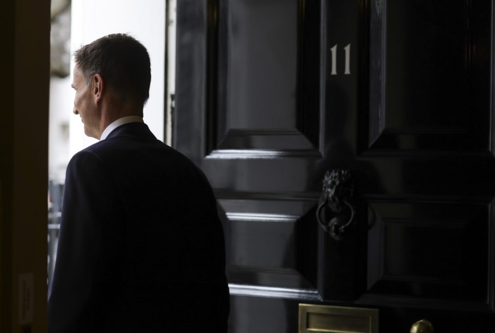 Spring budget 2023 Jeremy Hunt leaves Downing Street to unveil a partial reversal of R&D tax credit cuts