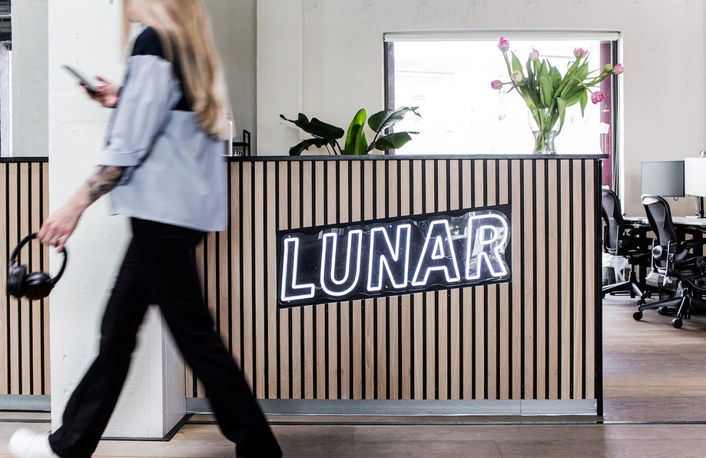 Monzo Lunar