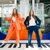 Twin sisters Alice and Georgia Aubrey are the founders of Lovetovisit.