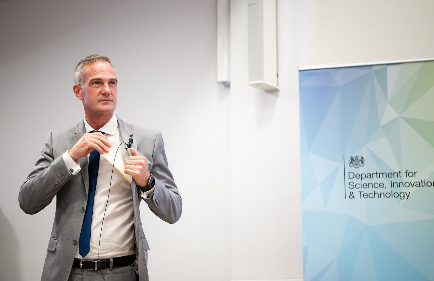 Government to fund thousands of tech degrees with £500m skills drive   UKTN (UK Technology News