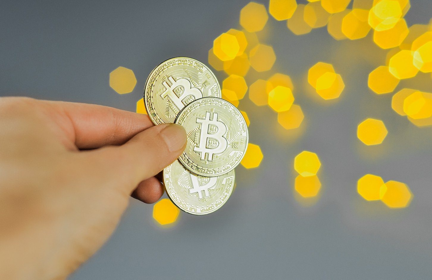 Aquis-listed Meme Vault raises £271k to invest in crypto and Web3 - UKTN