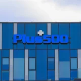 Plus500 revenue