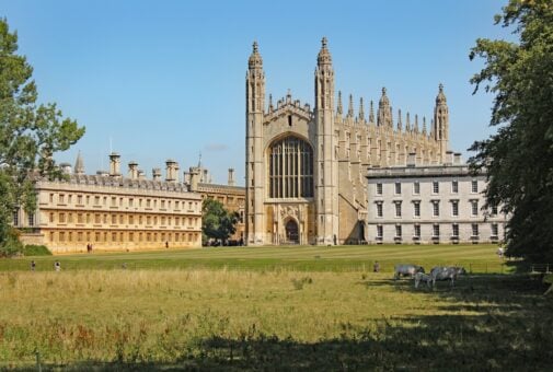 Cambridge incubator