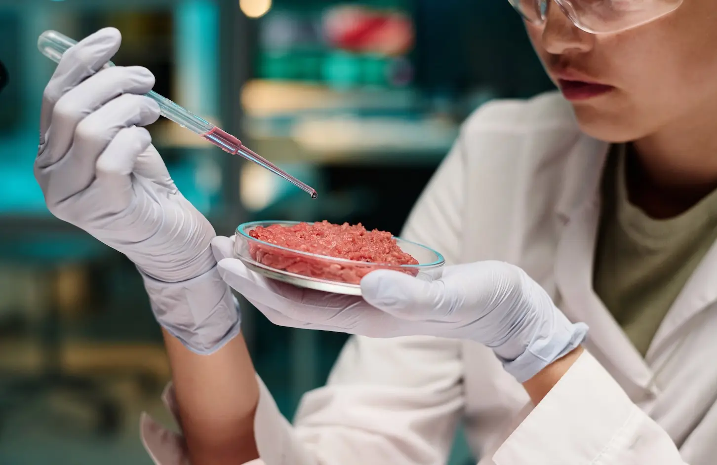 UK firm to build ‘Europe’s largest cultivated meat facility’