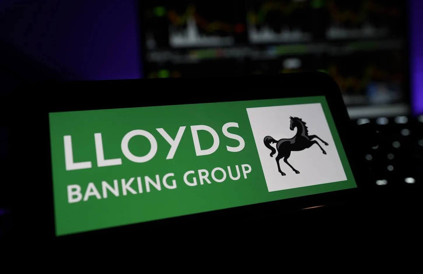 Lloyds taps Microsoft to support its AI adoption plan